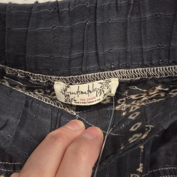 NWT Free People Come Over Printed Pants Charcoal Combo XS - Picture 8 of 10